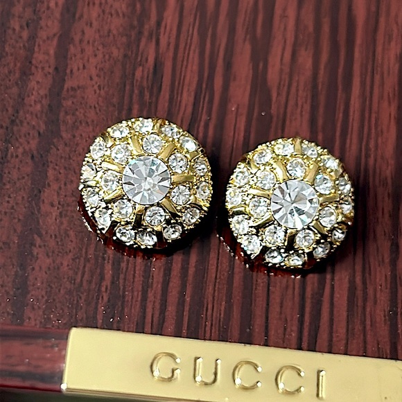 🖤ST.JOHN Crystal clip earrings